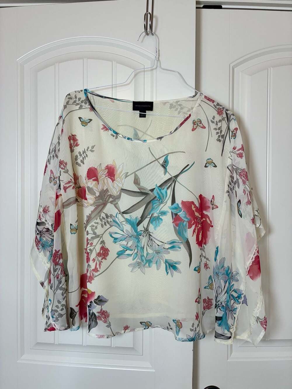 Investments Women's L Cream Floral Butterfly Print Chiffon Top Blouse
